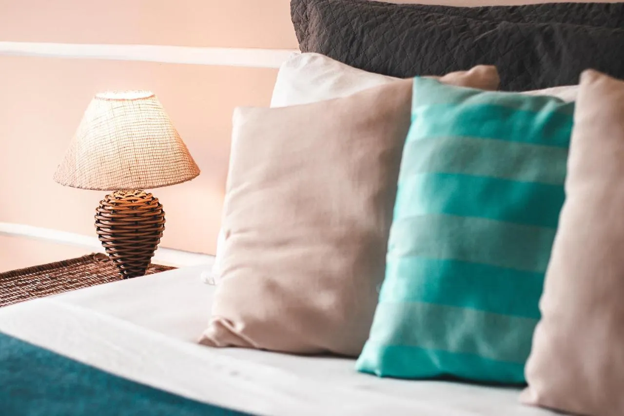 Bacana Hotel Boutique Armacao dos Buzios 2*,  Бразилия
